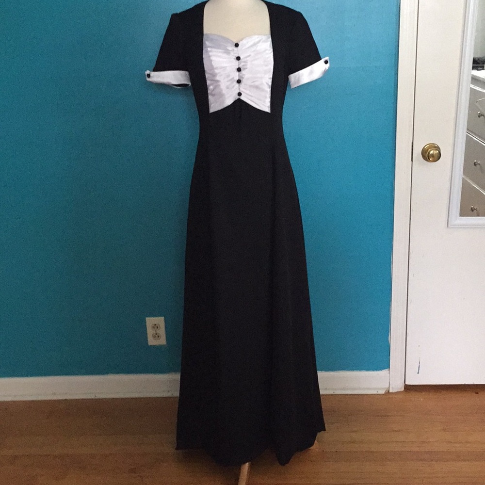 Choral dress